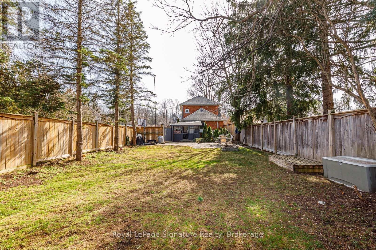 155 Clark Street, Blue Mountains, Ontario  N0H 1J0 - Photo 28 - X12736660