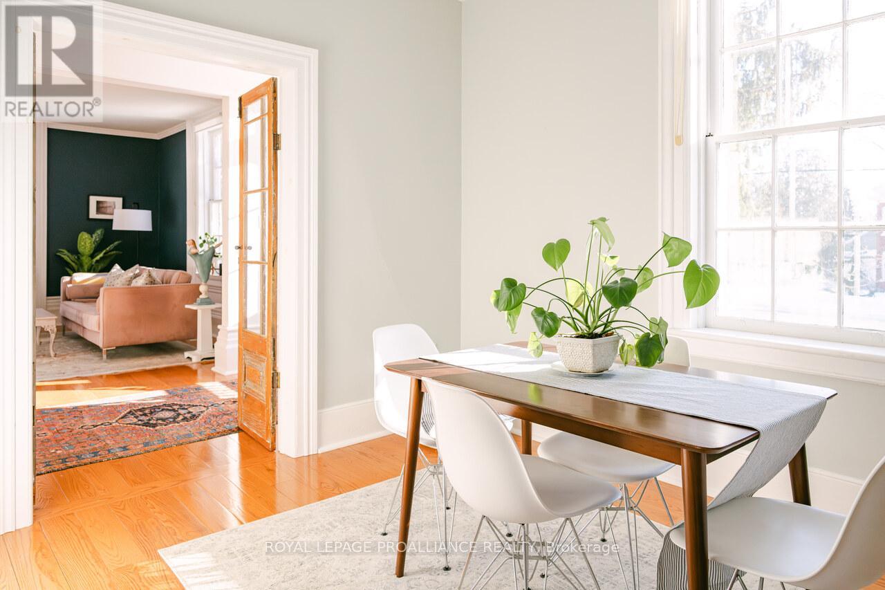 374 Bloomfield Main Street, Prince Edward County, Ontario  K0K 1G0 - Photo 14 - X12736678