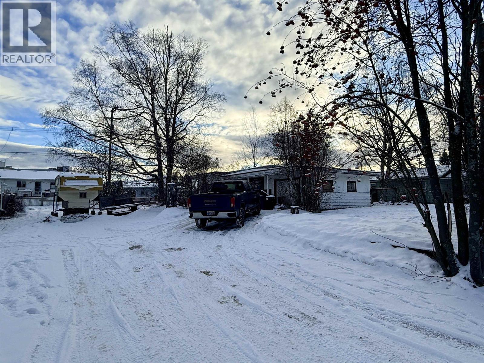 1410 Burden Street, Prince George, British Columbia  V2M 2J6 - Photo 1 - R3084157