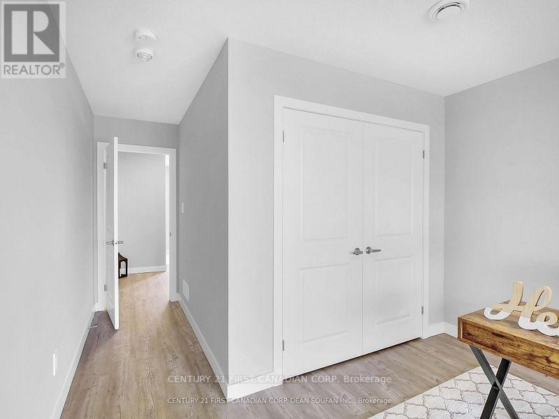 20 - 349 Southdale Road E, London South, Ontario  N6E 0B9 - Photo 11 - X12736744