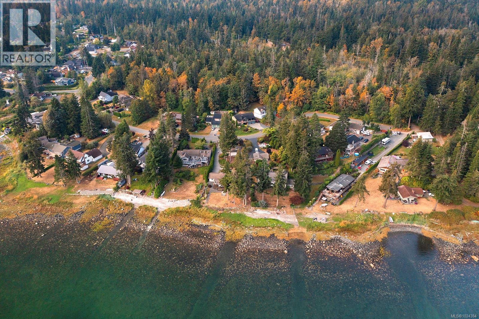 204 Spindrift Rd, Courtenay, British Columbia  V9N 9S8 - Photo 17 - 1024384