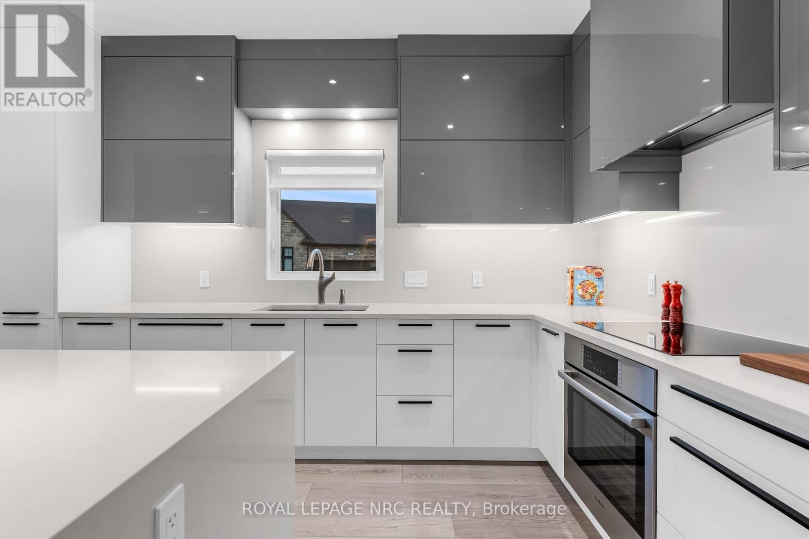 93 - 154 Port Robinson Road, Pelham, Ontario  L3E 0B8 - Photo 13 - X12700316