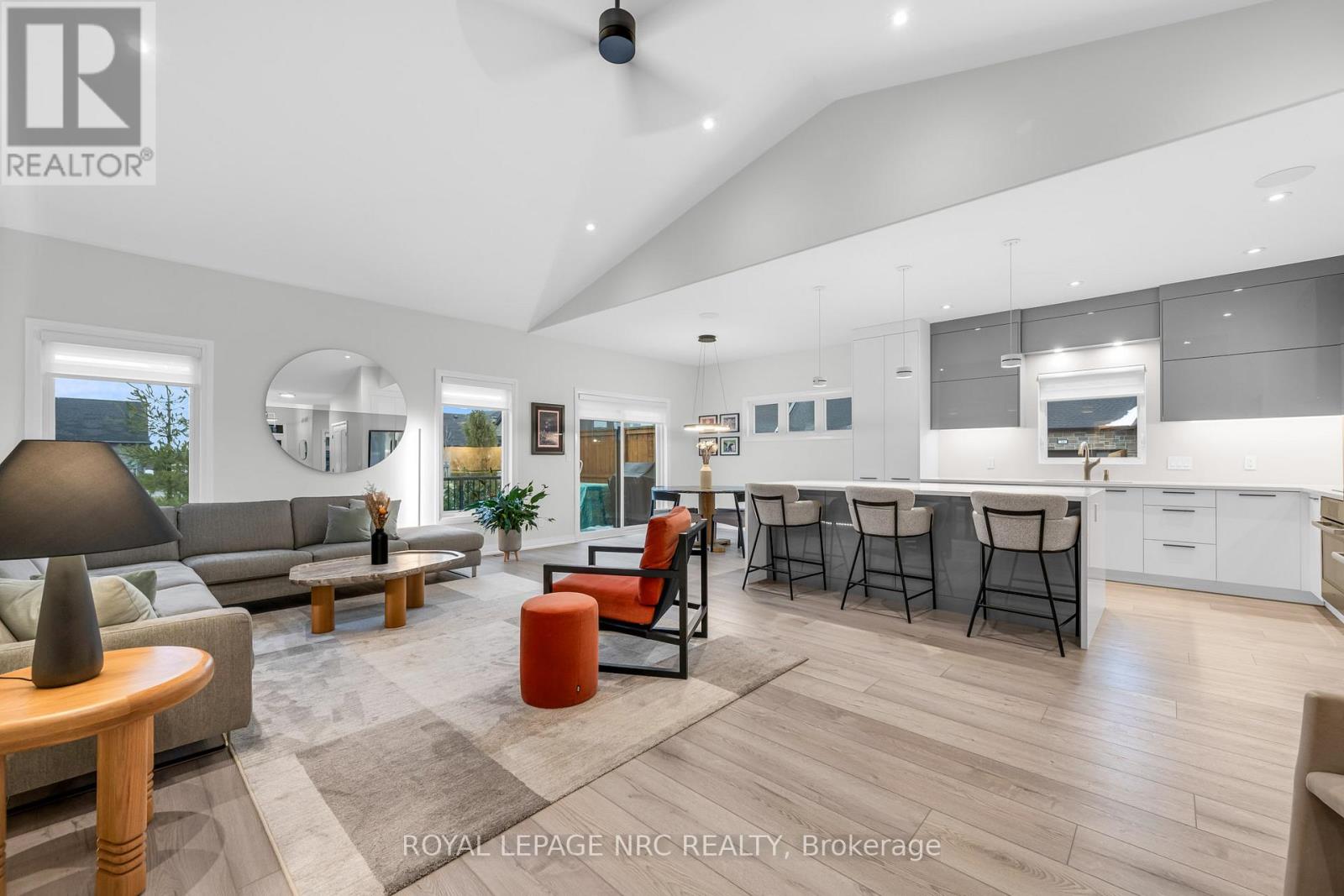 93 - 154 Port Robinson Road, Pelham, Ontario  L3E 0B8 - Photo 6 - X12700316