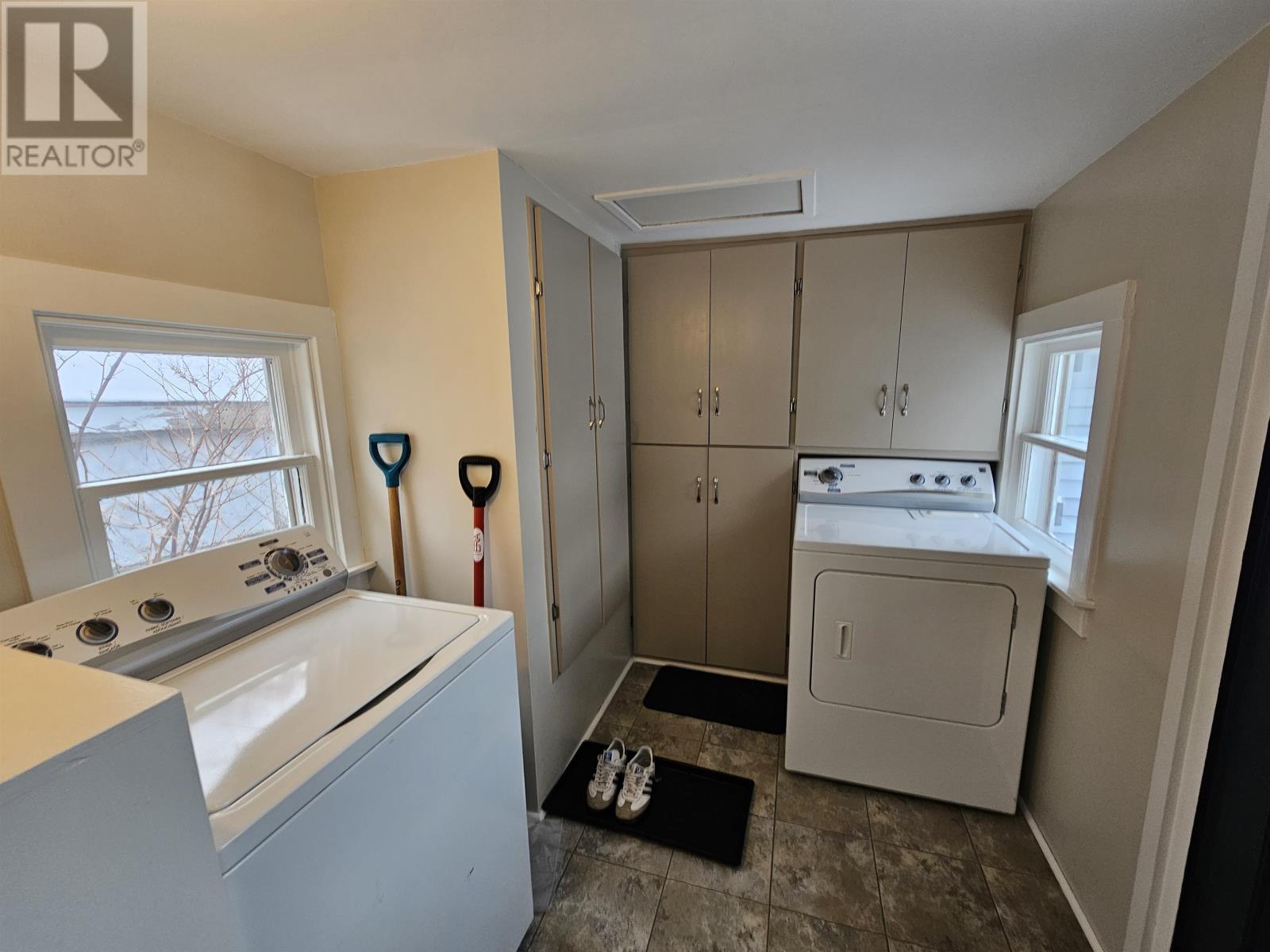 47 Douglas Street, Charlottetown, Prince Edward Island  C1A 2J3 - Photo 11 - 202601272