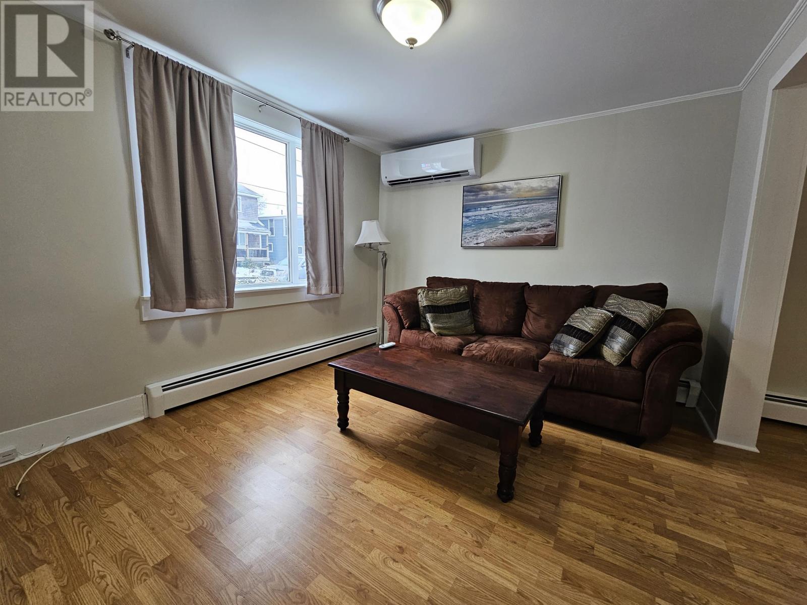 47 Douglas Street, Charlottetown, Prince Edward Island  C1A 2J3 - Photo 4 - 202601272