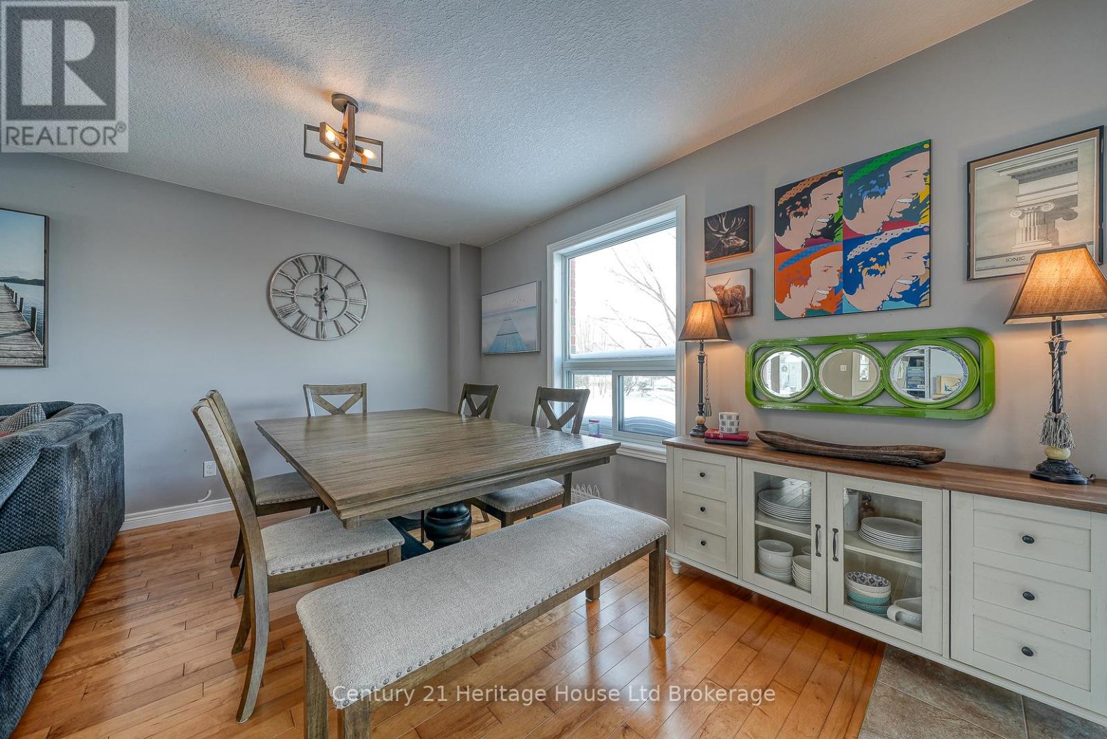 215 Munnoch Boulevard, Woodstock, Ontario  N4T 1V7 - Photo 11 - X12736782