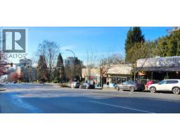 751 LONSDALE AVENUE, North Vancouver, British Columbia