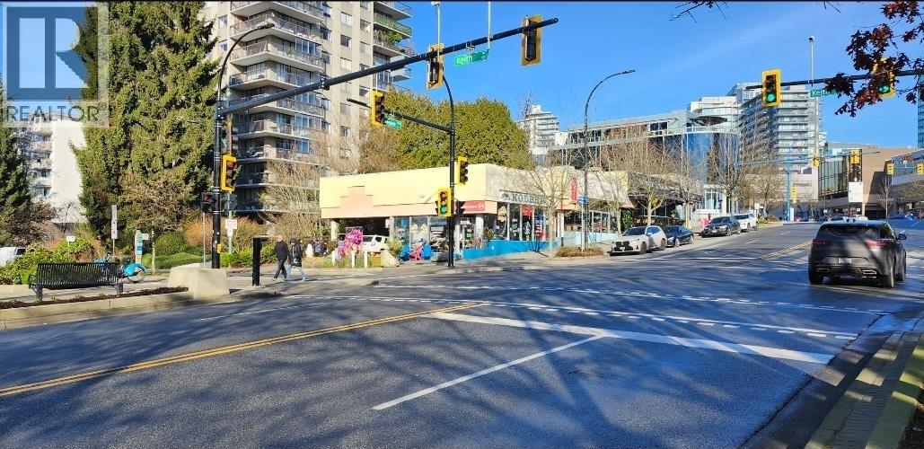 751 Lonsdale Avenue, North Vancouver, British Columbia  V7M 2G9 - Photo 4 - C8072653