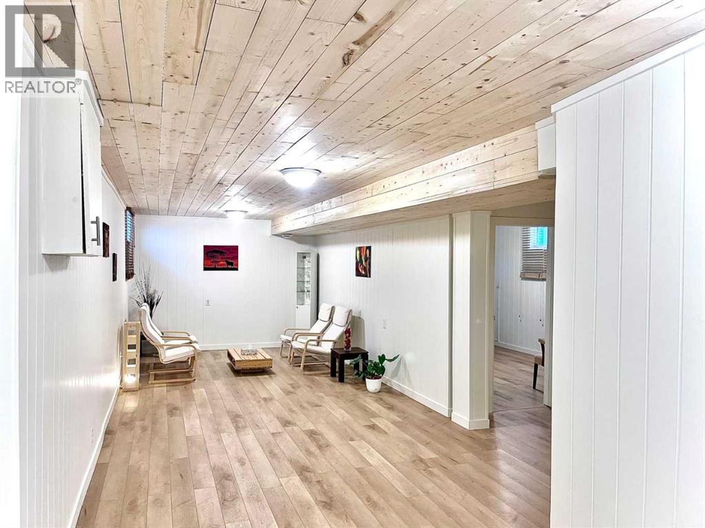 2326 19 Avenue, Bowden, Alberta  T0M 0K0 - Photo 36 - A2276839