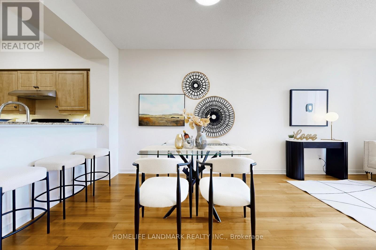 404 - 451 Rosewell Avenue, Toronto, Ontario  M4R 2H8 - Photo 4 - C12736640