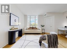 404 - 451 ROSEWELL AVENUE, Toronto, Ontario