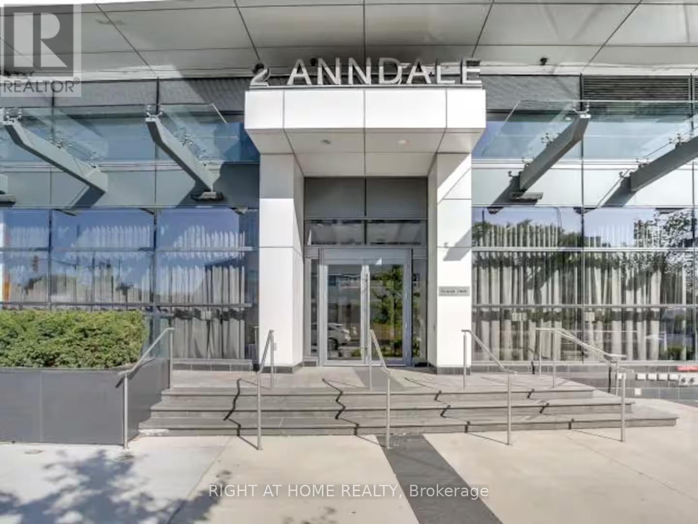 2901 - 2 ANNDALE DRIVE, Toronto, Ontario