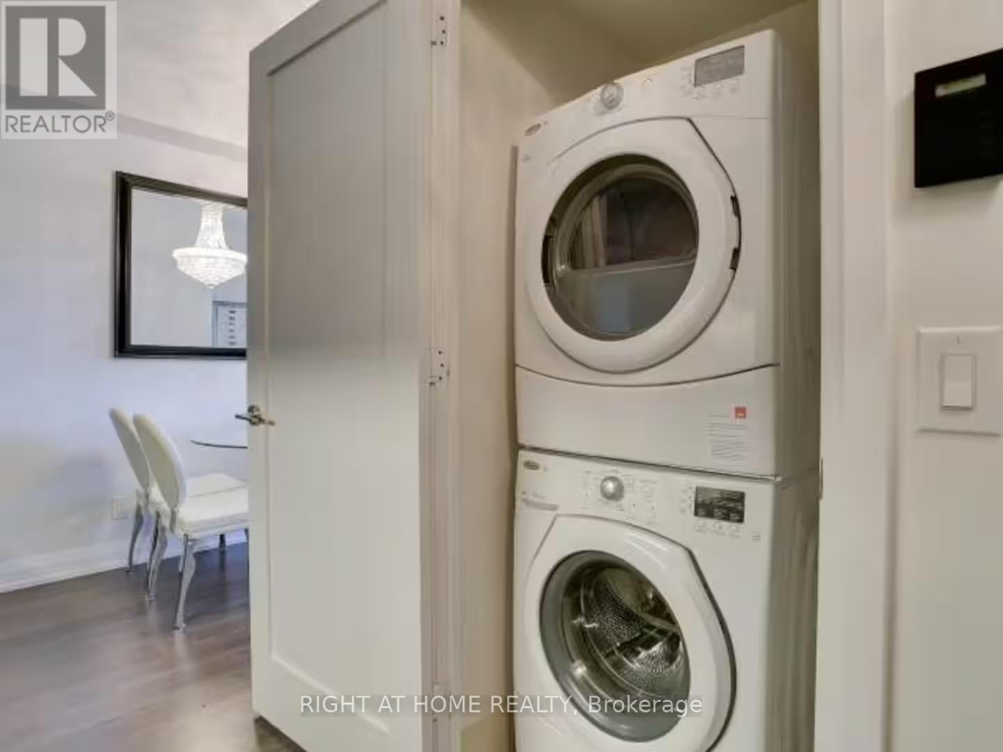 2901 - 2 Anndale Drive, Toronto, Ontario  M2N 0G5 - Photo 9 - C12736644