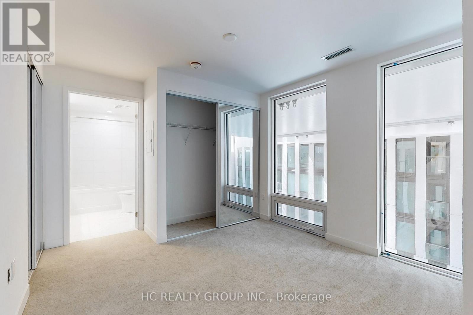 608 - 238 Simcoe Street W, Toronto, Ontario  M5T 3B9 - Photo 13 - C12736664