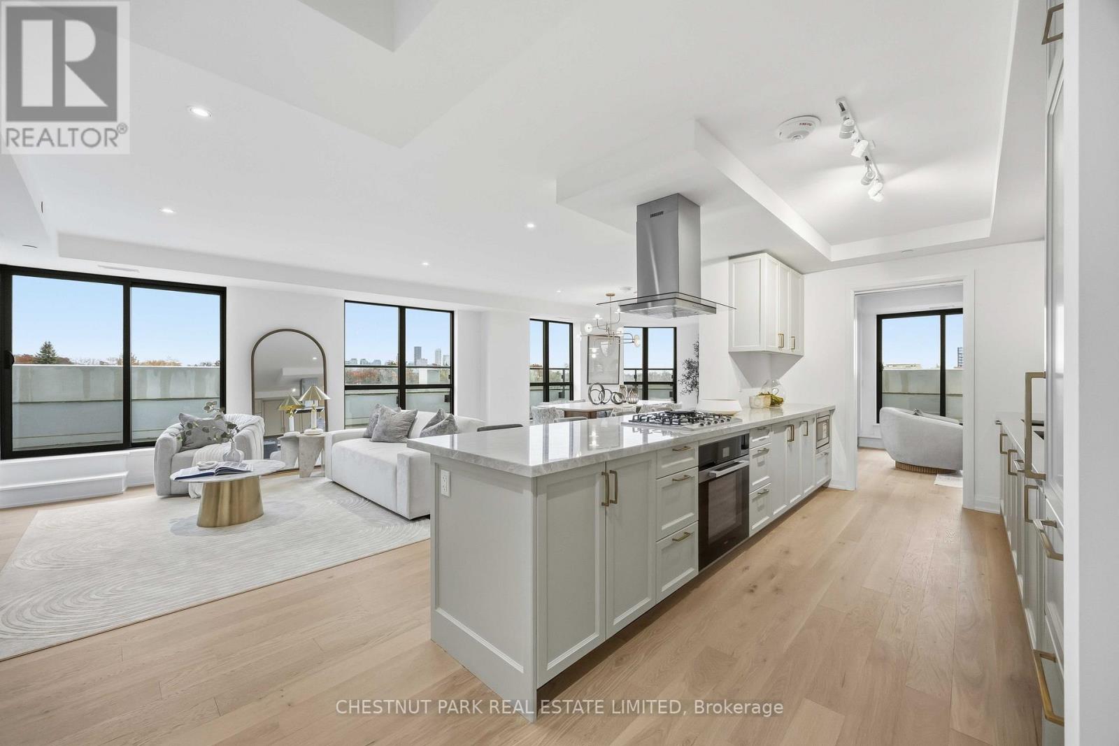 409 - 505 GLENCAIRN AVENUE, Toronto, Ontario