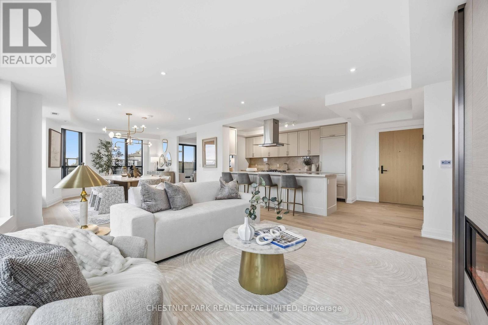 409 - 505 Glencairn Avenue, Toronto, Ontario  M6B 0B2 - Photo 2 - C12736718