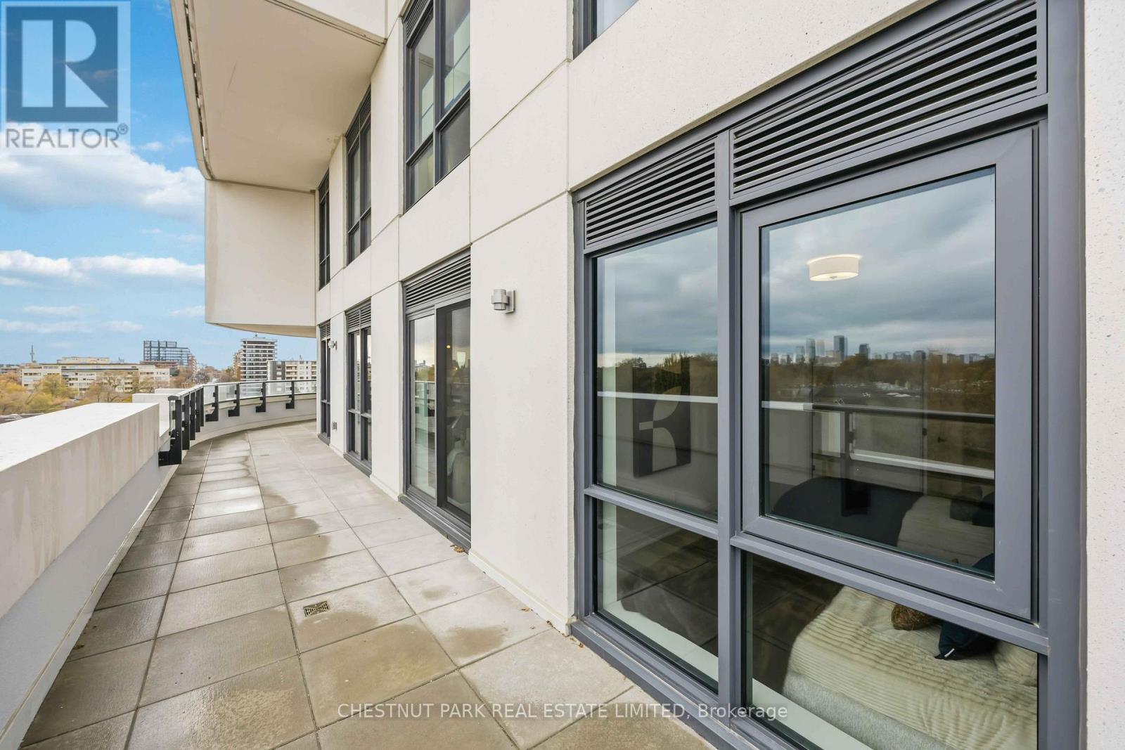 409 - 505 Glencairn Avenue, Toronto, Ontario  M6B 0B2 - Photo 41 - C12736718