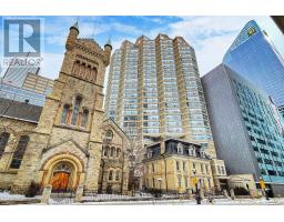 2001 - 71 SIMCOE STREET, Toronto, Ontario