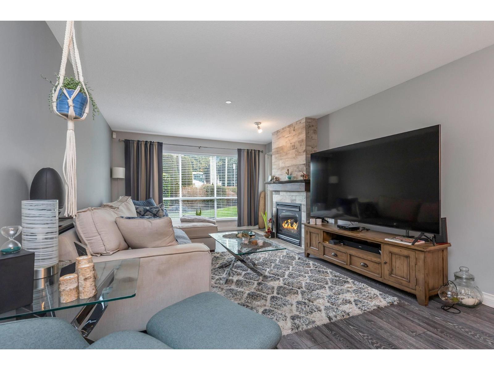 102 33280 E Bourquin Crescent, Abbotsford, British Columbia  V2S 7K2 - Photo 12 - R3082610