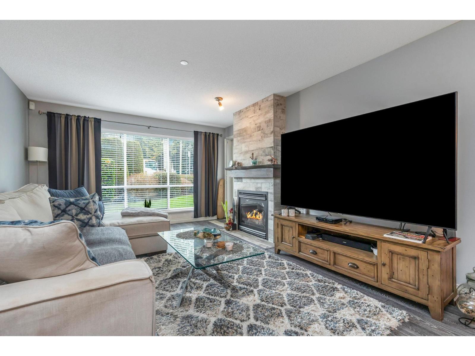 102 33280 E Bourquin Crescent, Abbotsford, British Columbia  V2S 7K2 - Photo 11 - R3082610