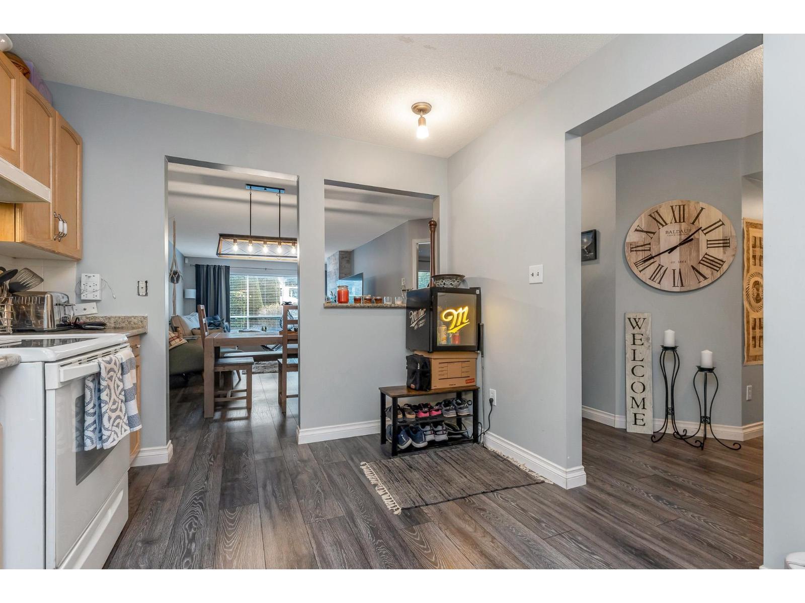 102 33280 E Bourquin Crescent, Abbotsford, British Columbia  V2S 7K2 - Photo 18 - R3082610