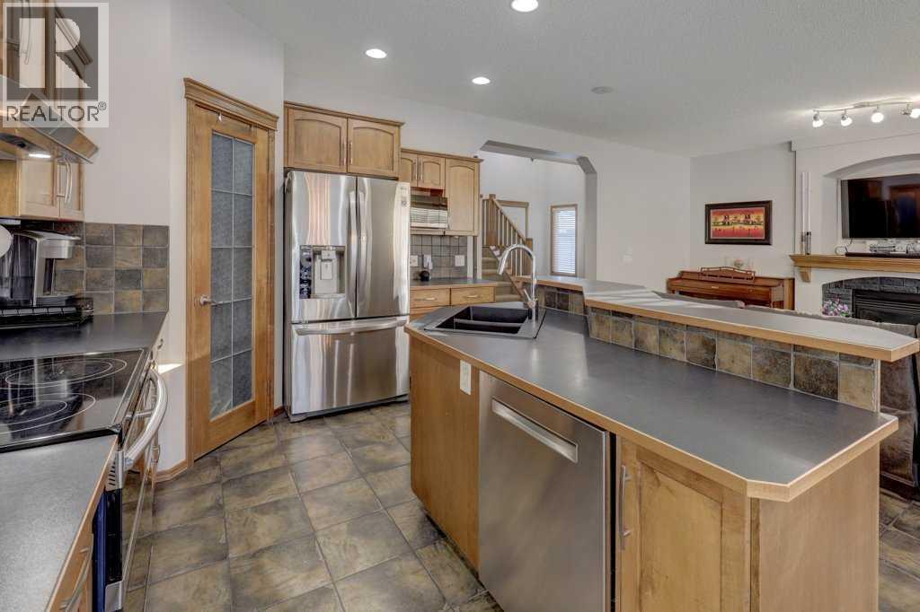 463 Cranfield Gardens Se, Calgary, Alberta  T3M 1H9 - Photo 5 - A2280184