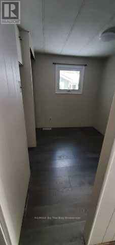 17 Cedar Grove Parkway, Wasaga Beach, Ontario L9Z 1T4 - Photo 6 - S12710714