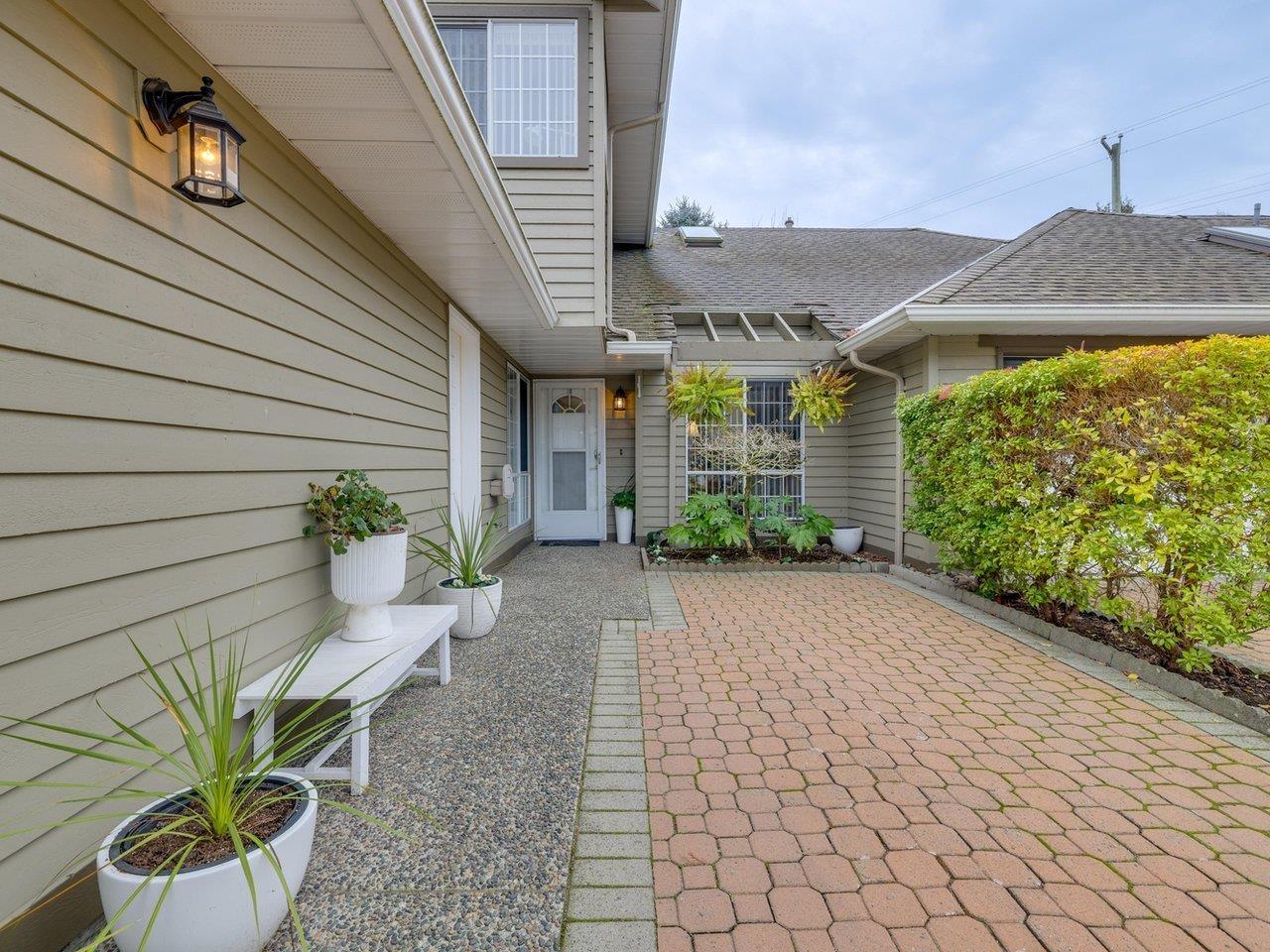 136 16275 15 Avenue, Surrey, British Columbia  V4A 1L4 - Photo 2 - R3083507