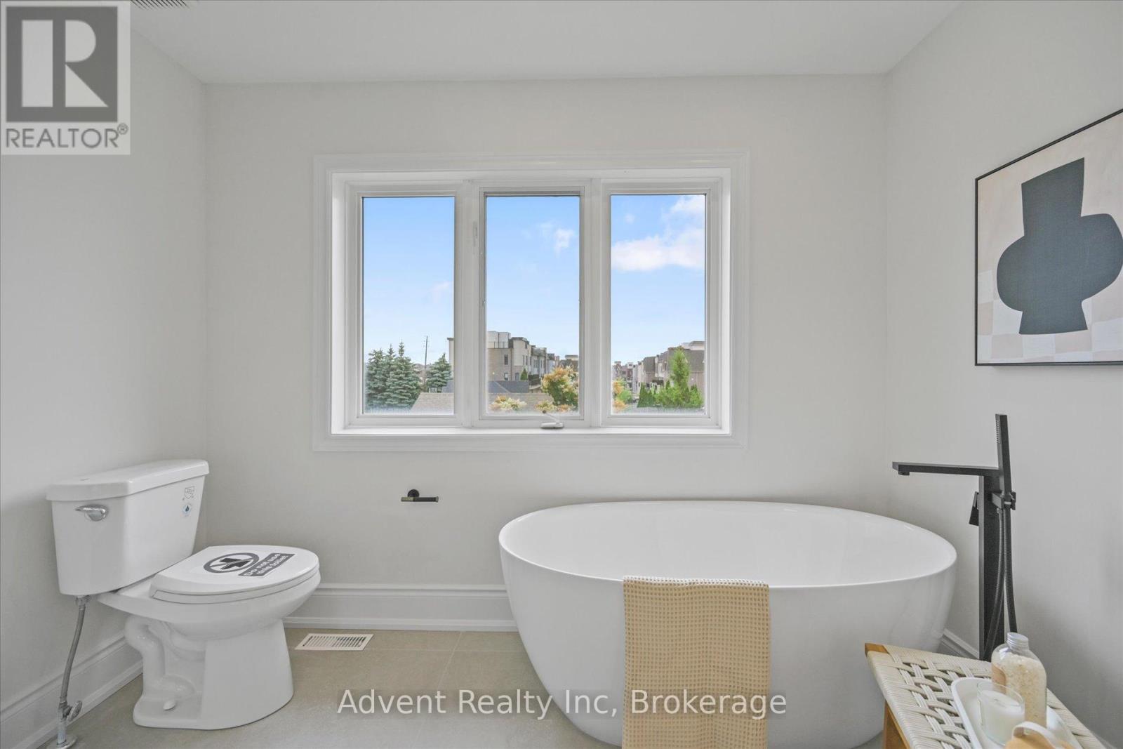 5 Angus Glen Boulevard, Markham, Ontario  L6C 1Z1 - Photo 22 - N12736618