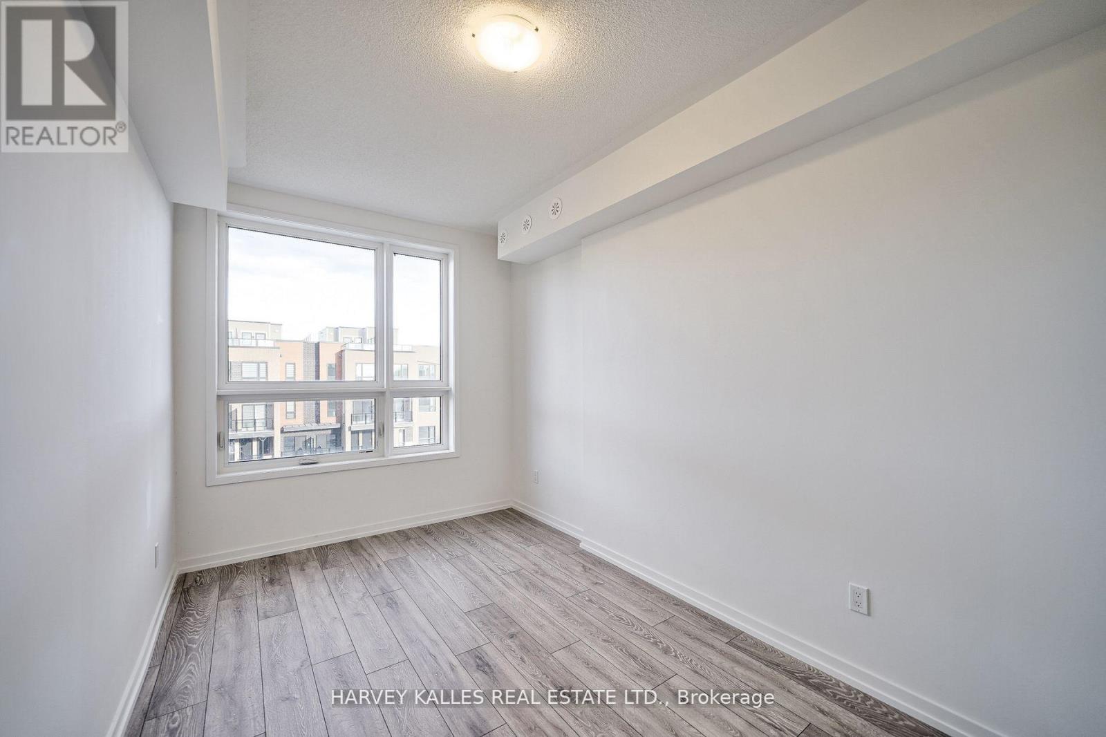 22 - 16 Lytham Green Circle, Newmarket, Ontario  L3Y 0H4 - Photo 29 - N12736750