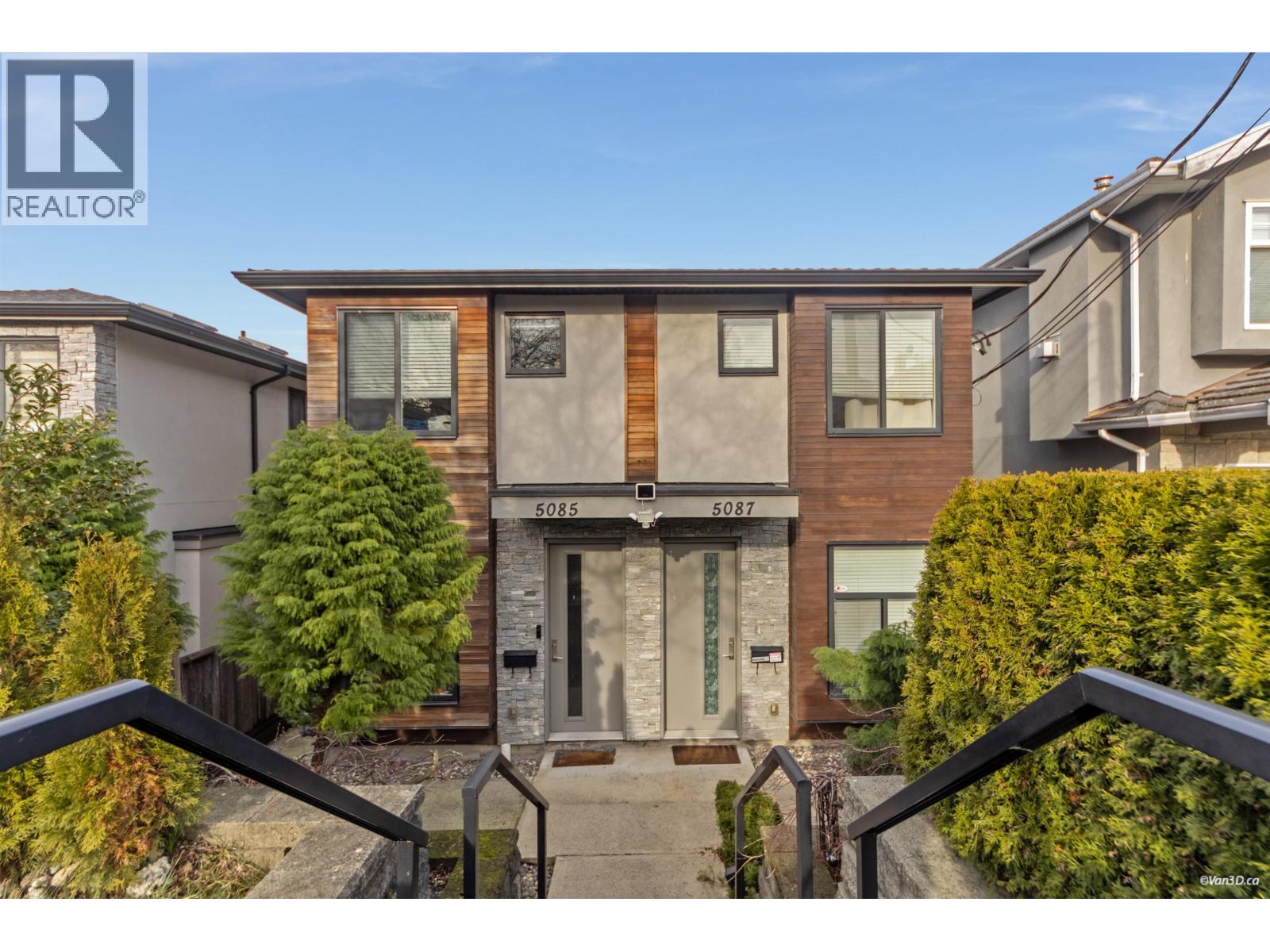 5087 Dominion Street, Burnaby, British Columbia  V5G 1C8 - Photo 1 - R3083299