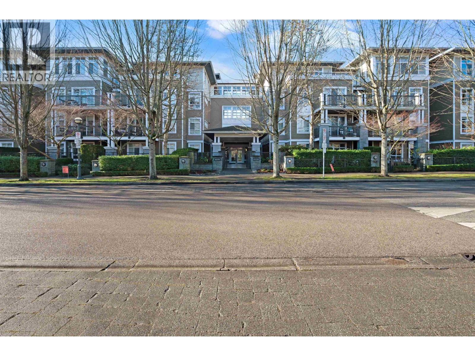 114 6279 Eagles Drive, Vancouver, British Columbia  V6T 2K7 - Photo 3 - R3083313