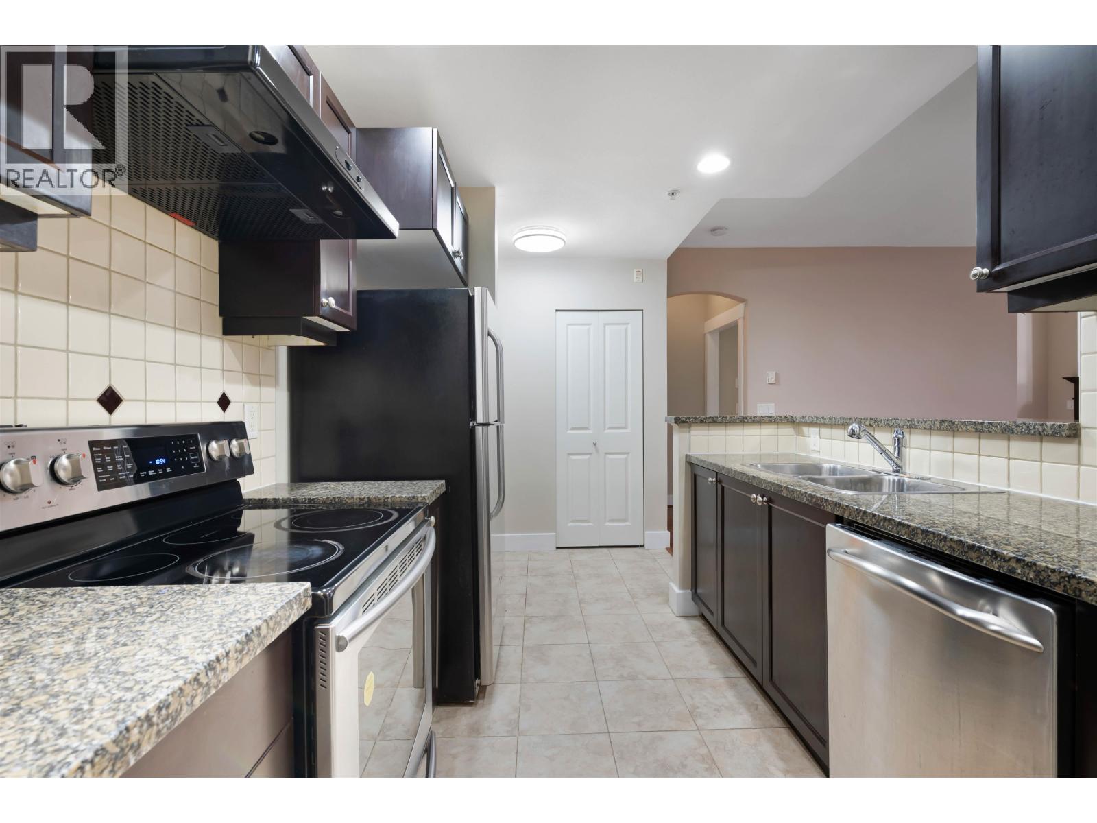 114 6279 Eagles Drive, Vancouver, British Columbia  V6T 2K7 - Photo 9 - R3083313