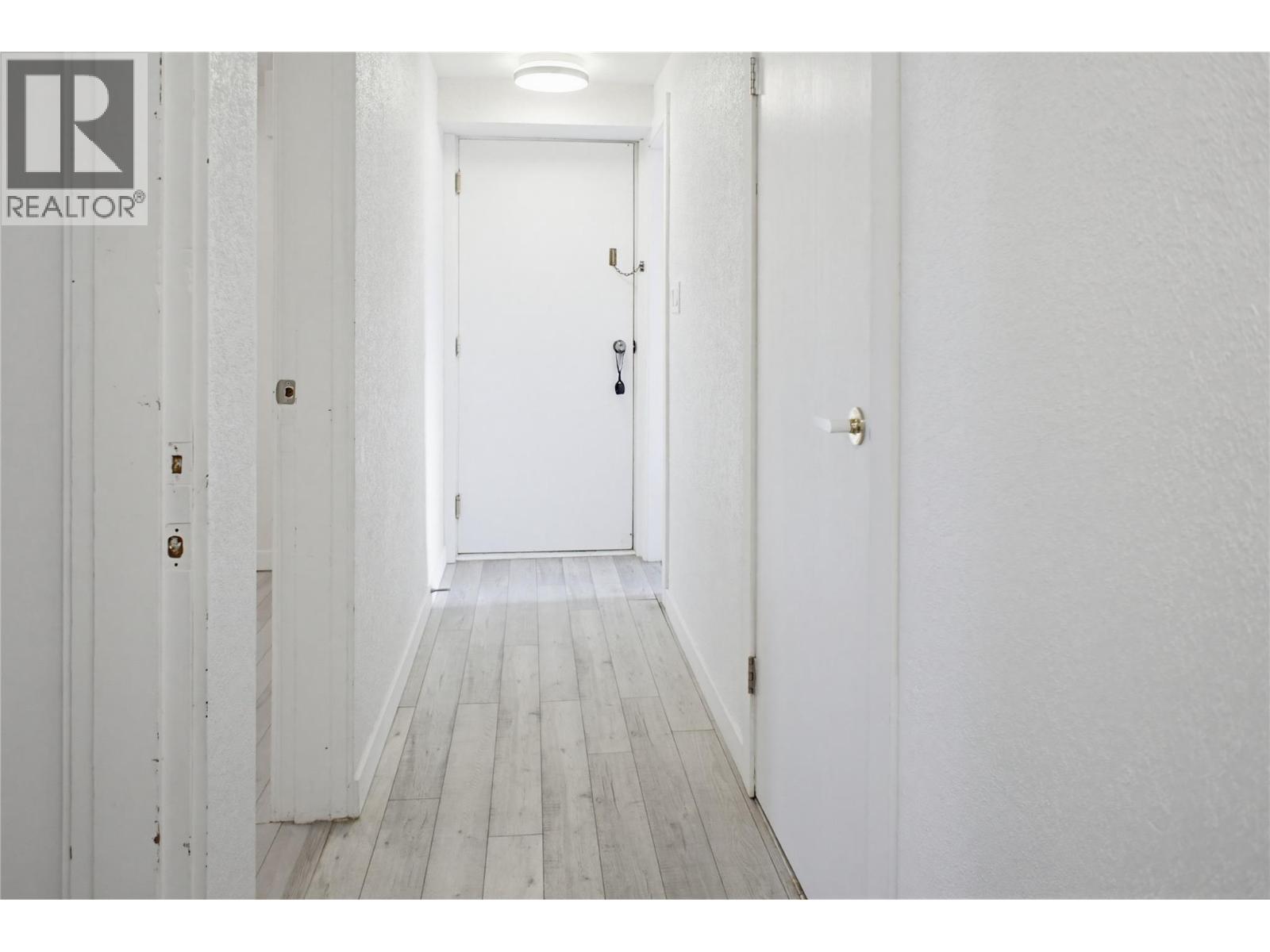 1271 Kimberley Crescent, Kamloops, British Columbia  V2B 3B8 - Photo 30 - 10373886