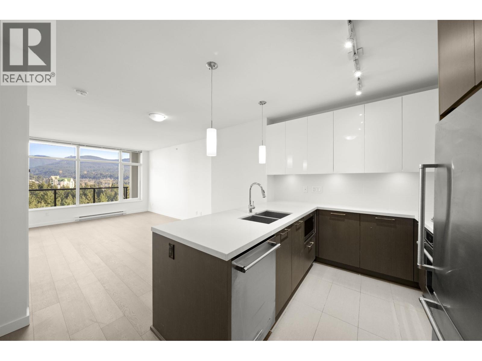 2609 3080 Lincoln Avenue, Coquitlam, British Columbia  V3B 0L9 - Photo 2 - R3083708