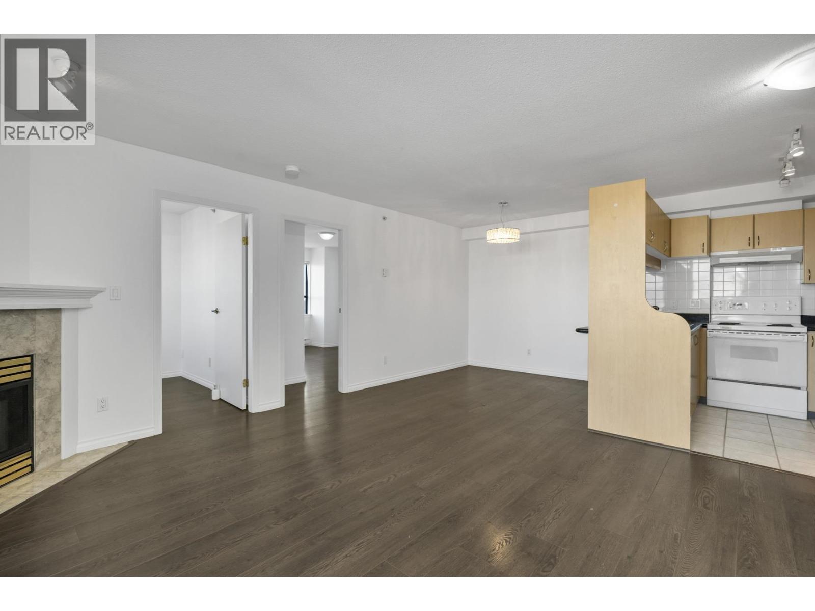 1106 6611 COONEY ROAD, Richmond, British Columbia