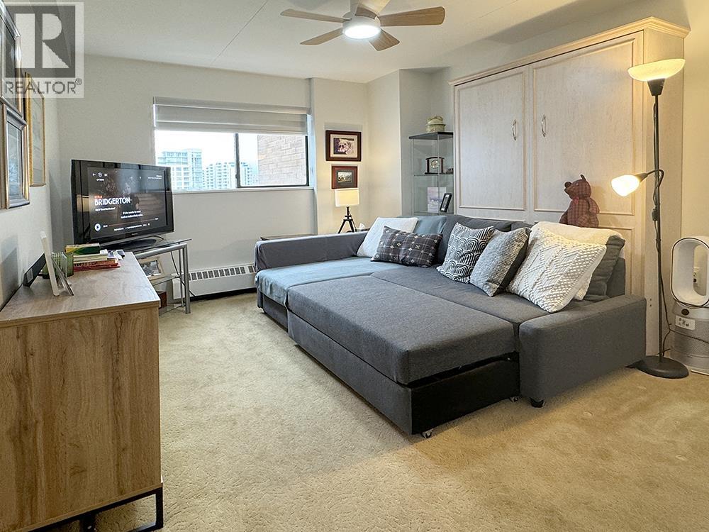 Listing Picture 21 of 28 : 904 6651 MINORU BOULEVARD, Richmond / 烈治文 - 魯藝地產 Yvonne Lu Group - MLS Medallion Club Member