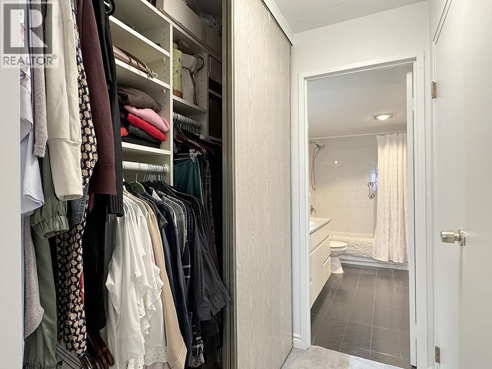 Listing Picture 15 of 28 : 904 6651 MINORU BOULEVARD, Richmond / 烈治文 - 魯藝地產 Yvonne Lu Group - MLS Medallion Club Member