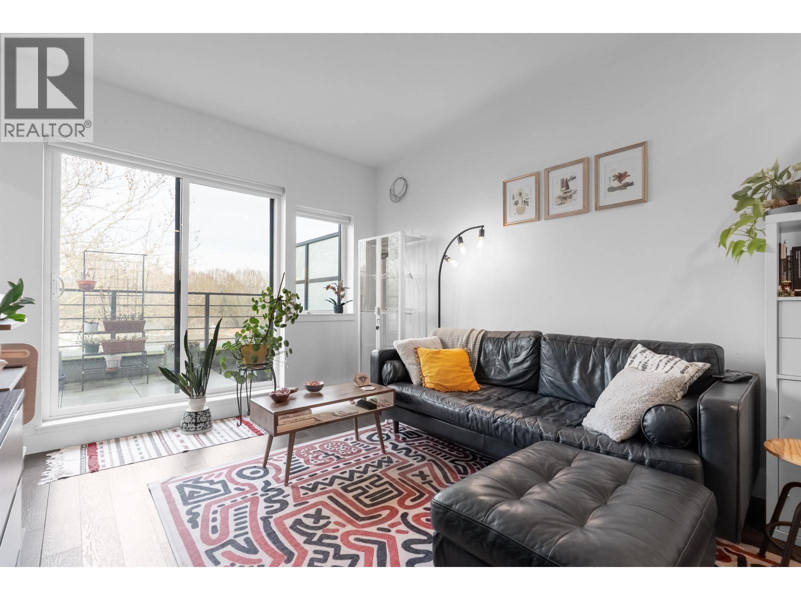 405 2666 Duke Street, Vancouver, British Columbia  V5R 4S9 - Photo 6 - R3084042