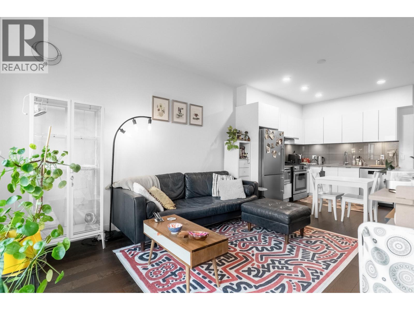 405 2666 Duke Street, Vancouver, British Columbia  V5R 4S9 - Photo 9 - R3084042