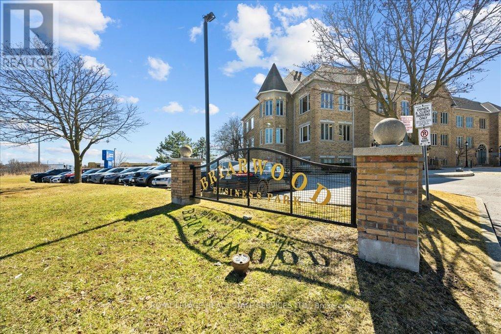 200 - 414 NORTH SERVICE ROAD E, Oakville, Ontario