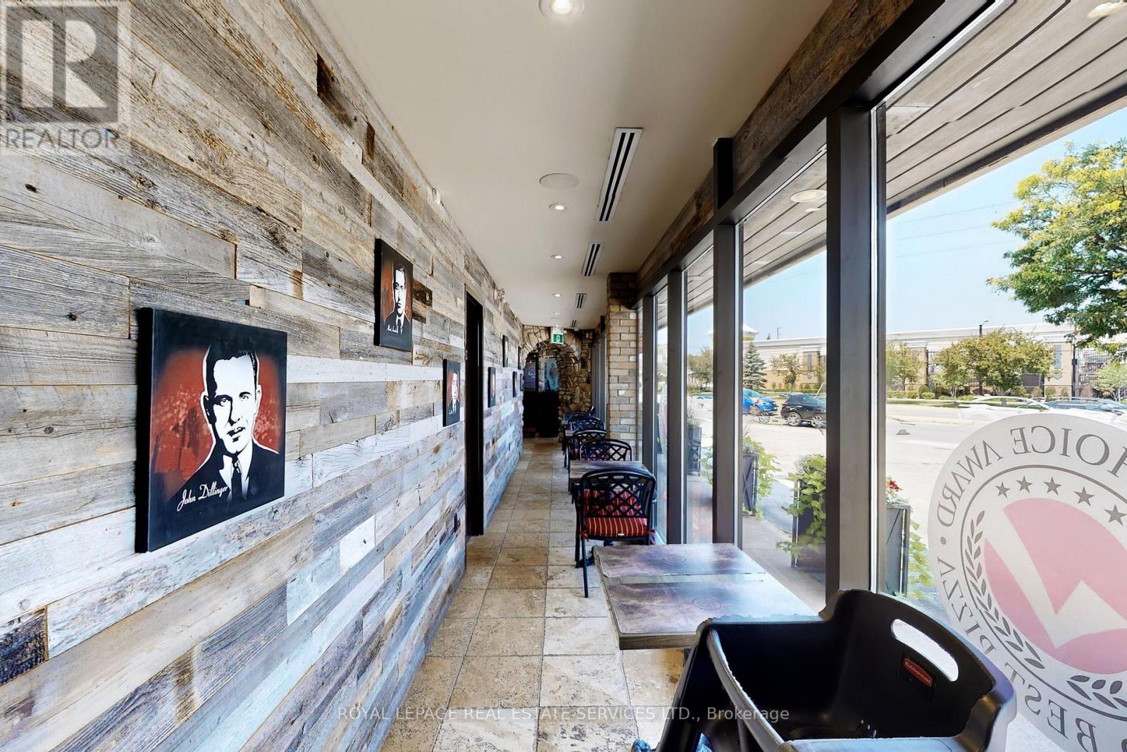 22 Ontario Street, Milton, Ontario  L9T 2M6 - Photo 5 - W12736698