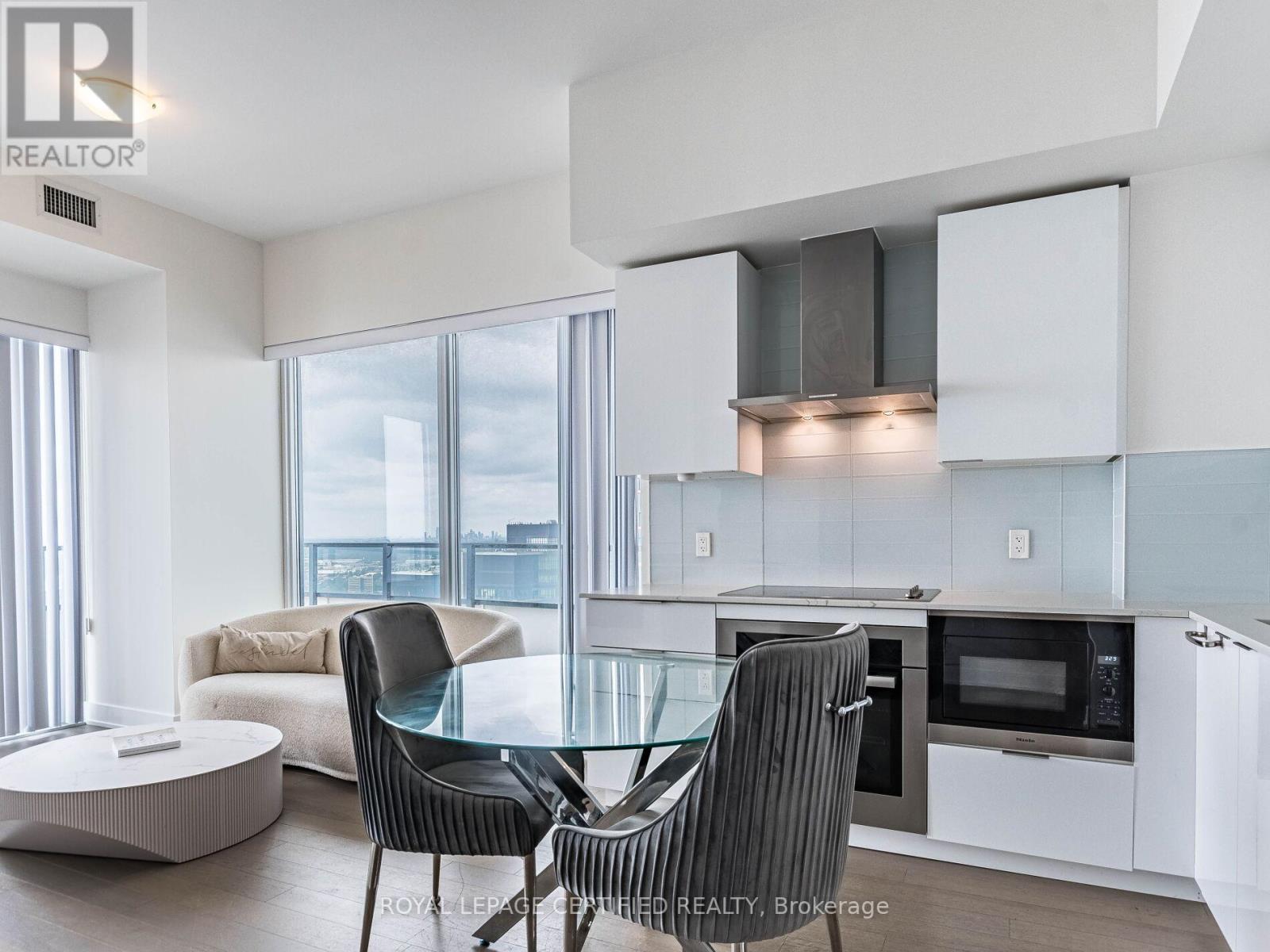 4701 - 20 Shore Breeze Drive, Toronto (Mimico), Ontario  M8V 0C7 - Photo 8 - W12736702