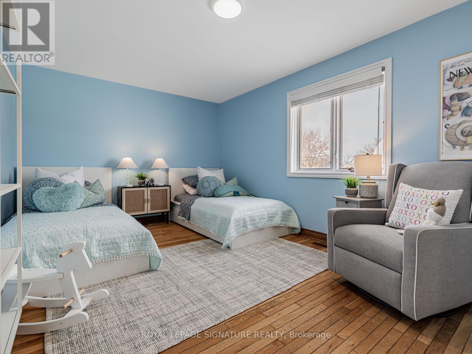 158 Bowie Avenue, Toronto, Ontario  M6E 2R3 - Photo 12 - W12736734