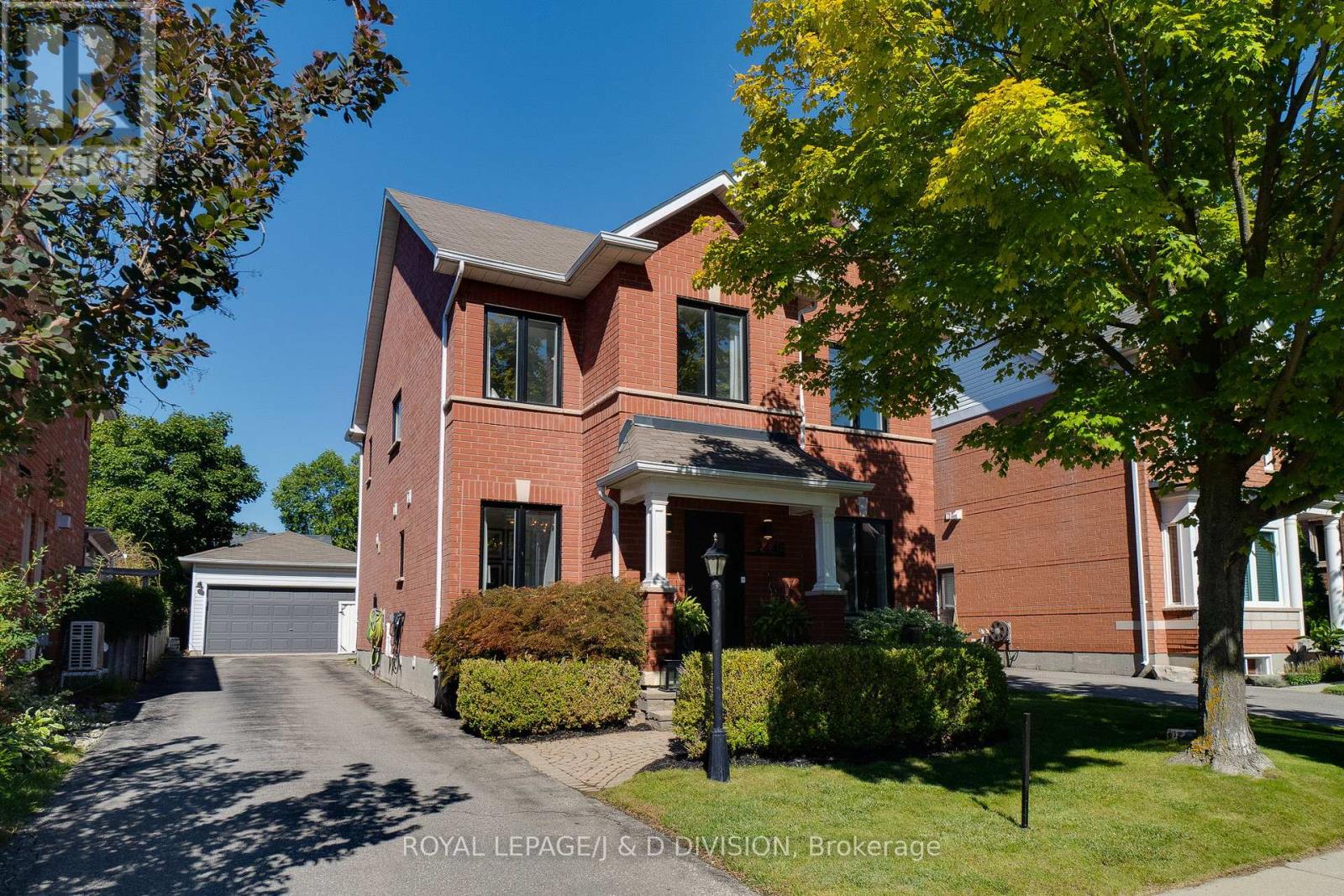 2448 CAPILANO CRESCENT, Oakville, Ontario