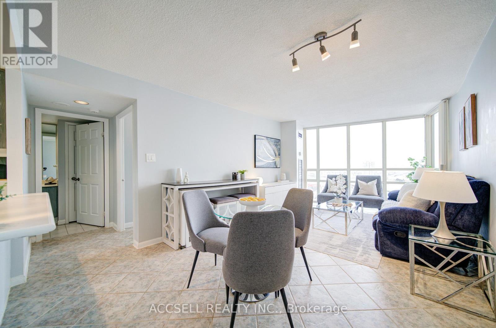 1804 - 50 Eglinton Avenue W, Mississauga, Ontario  L5R 3P5 - Photo 14 - W12736800