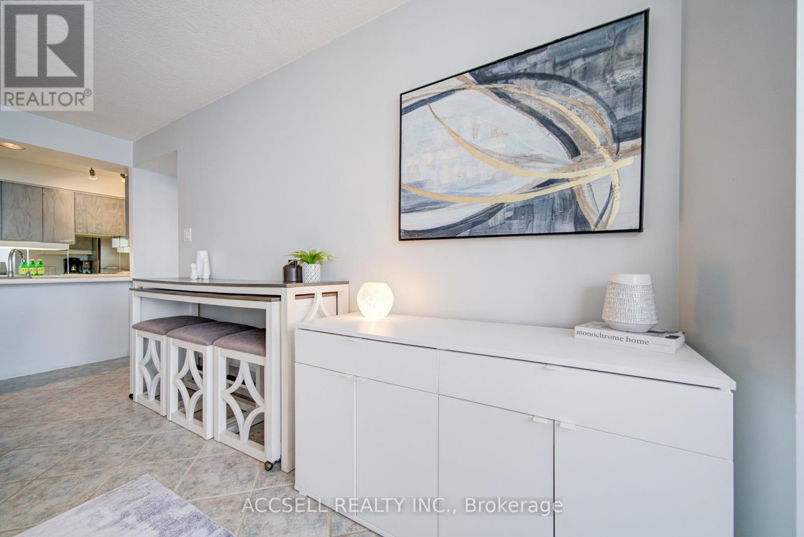 1804 - 50 Eglinton Avenue W, Mississauga, Ontario  L5R 3P5 - Photo 24 - W12736800