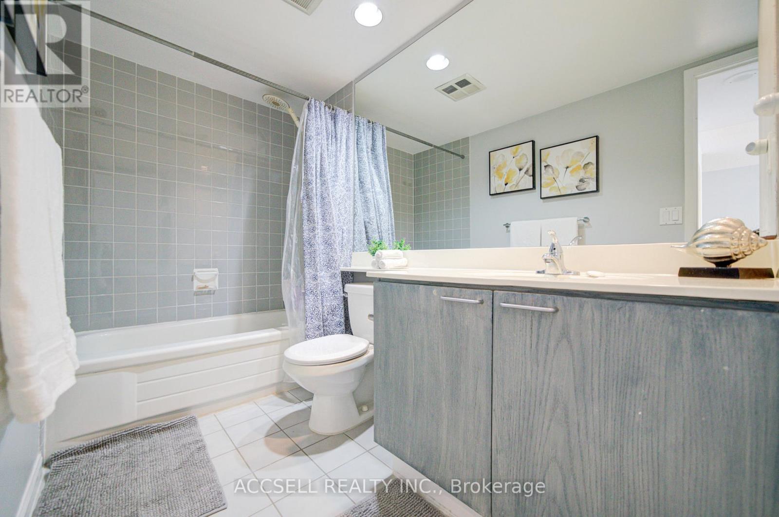 1804 - 50 Eglinton Avenue W, Mississauga, Ontario  L5R 3P5 - Photo 27 - W12736800