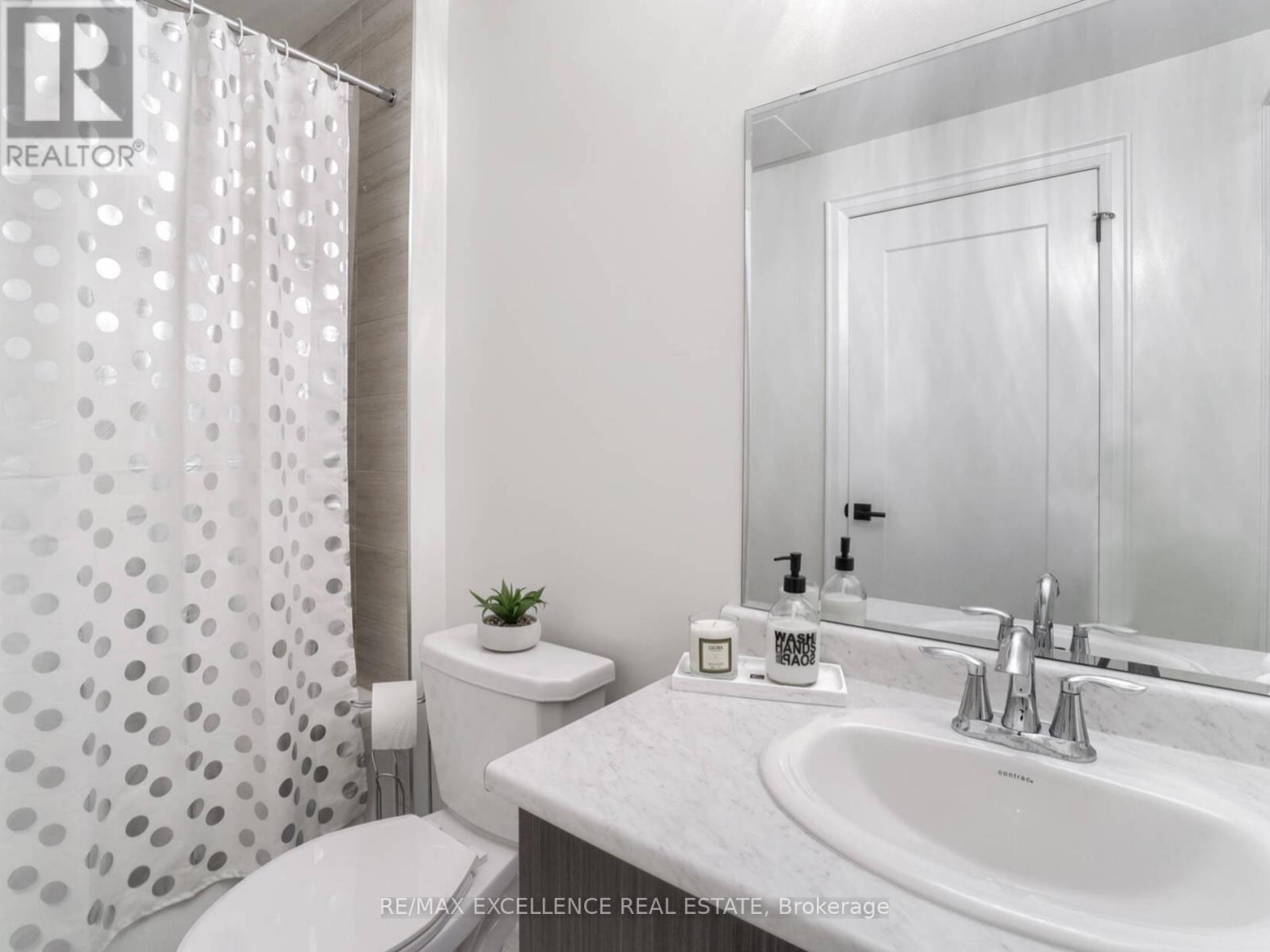 128 Grovewood Common Crescent, Oakville, Ontario  L6H 0X3 - Photo 21 - W12736810