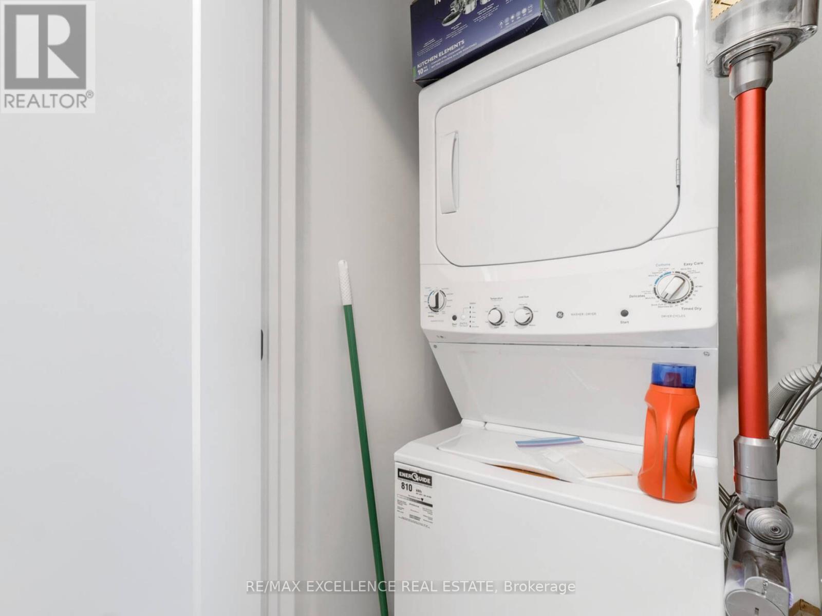 128 Grovewood Common Crescent, Oakville, Ontario  L6H 0X3 - Photo 23 - W12736810